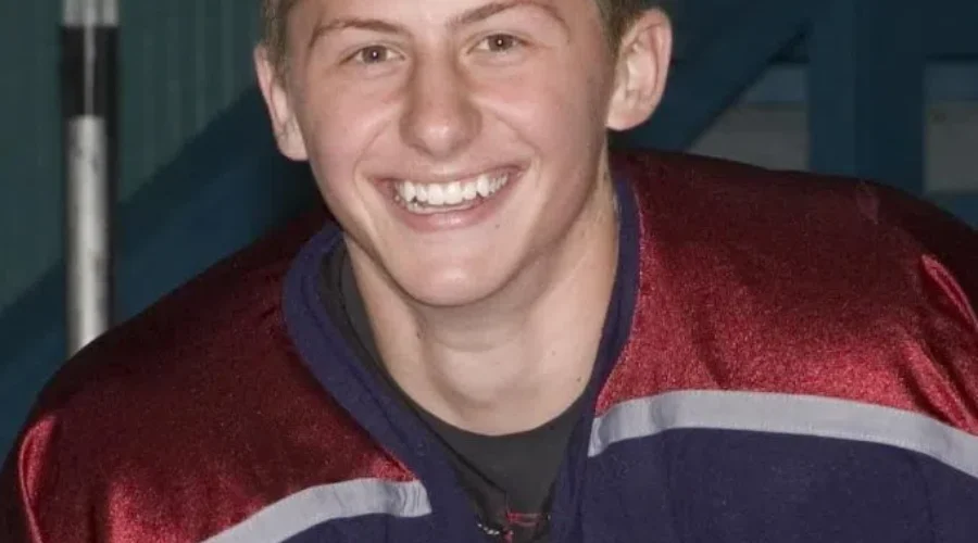 Hurricanes Raise $1,800 For Connor Hirtle