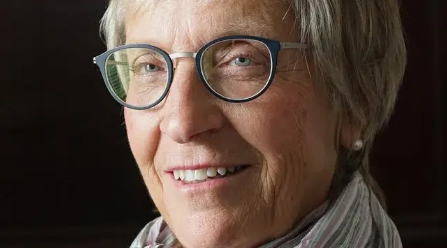 Adams And Knickle President Recognized As Woman Of Excellence