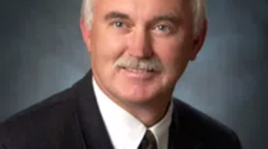 Facilitator Chosen For School Review Process