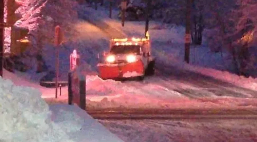 VIDEO: Bridgewater Wakes Up To First Significant Snowfall Of 2016