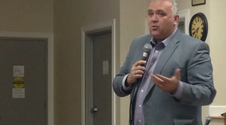 Former Paramedic Hopes For NDP Top Spot
