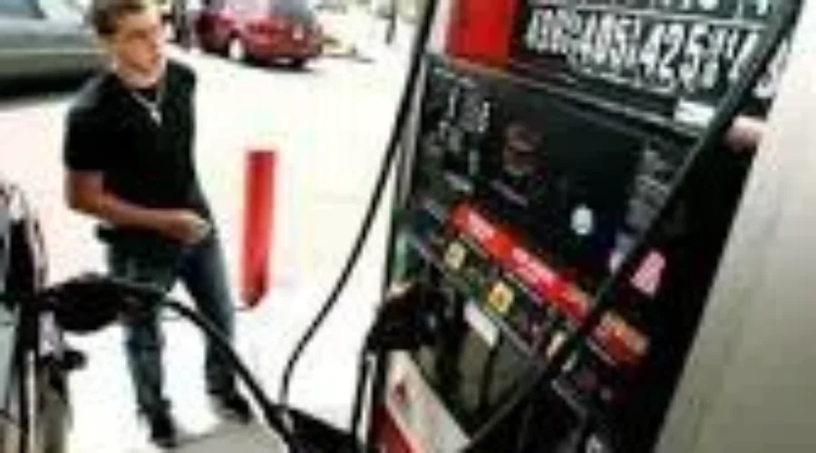 A Year Ago: Gas Prices In 2015 Compared To Now