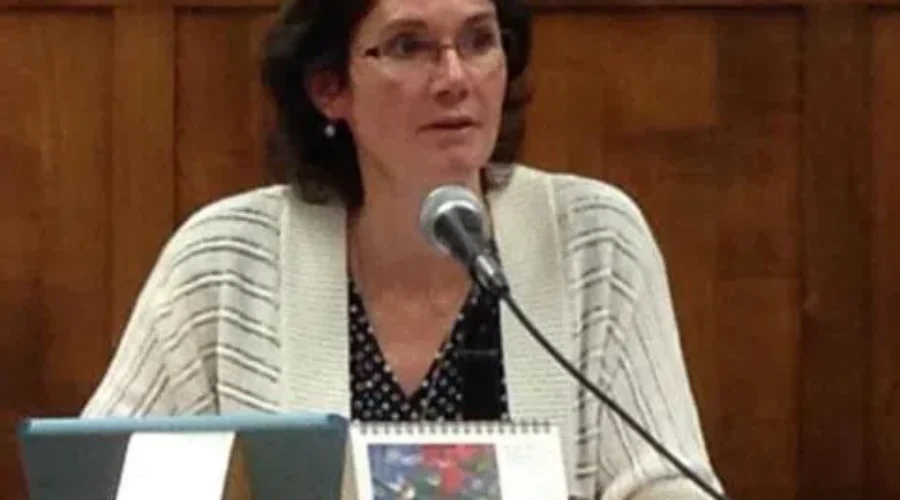 Lunenburg Limits Funding To Governance Review