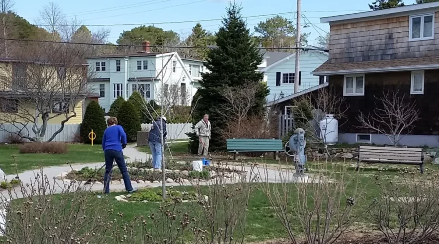 Municipalty Of Chester Gives $2,000 To Garden Group