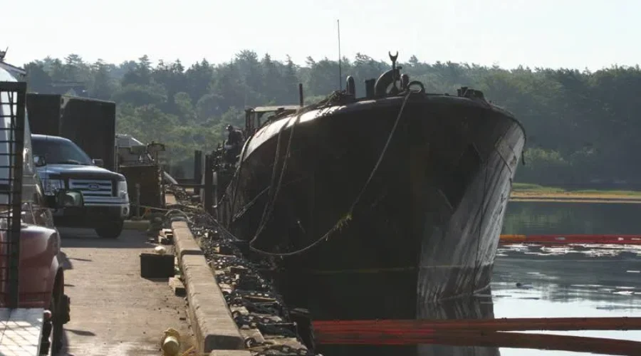Shelburne: Arrest Warrant Sought For MV Farley Mowat Owner