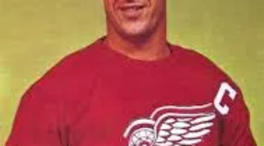 Public Visitation To Be Held For Gordie Howe Today