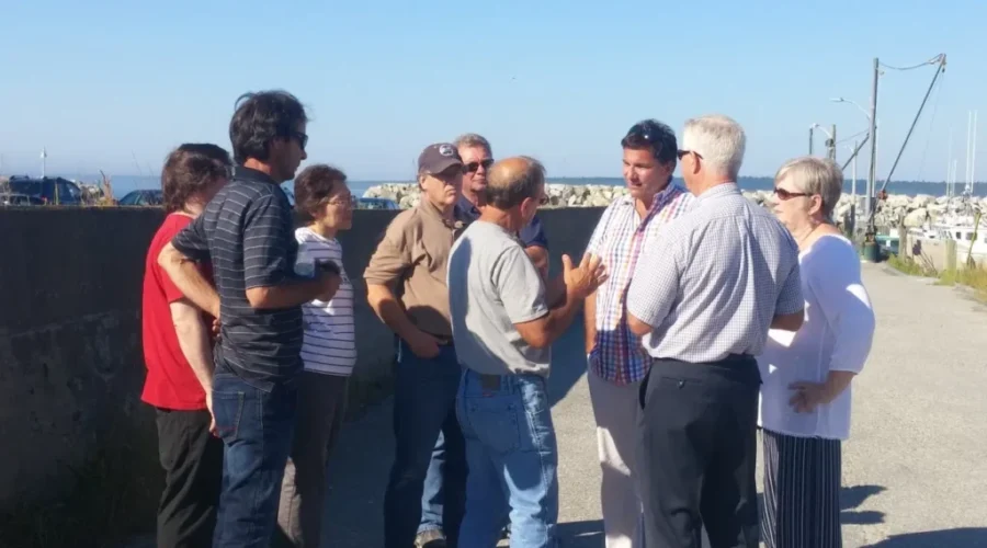 MP Jordan Hosts Federal Fisheries Minister