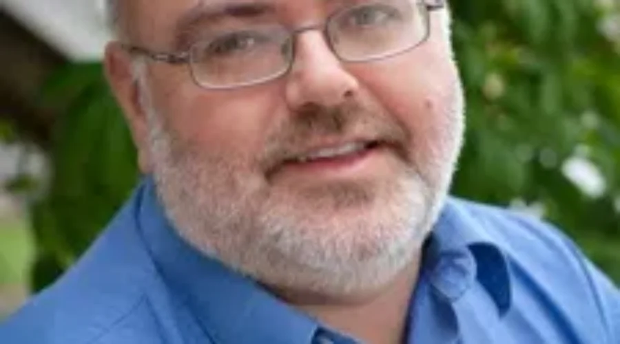 Oickle Wins Liberal Nomination in Queens-Shelburne