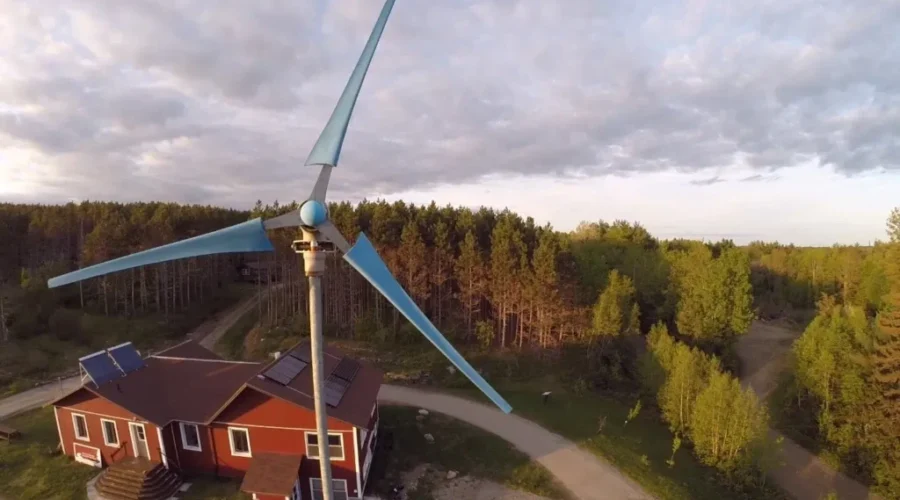 How Green is Green: Community Supports Local Energy Project