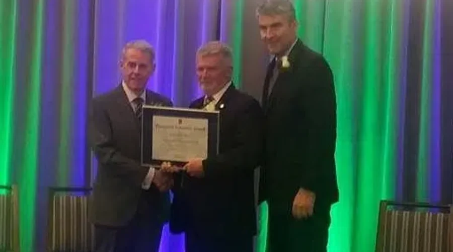 Volunteers, Mulock Family Recognized With Provincial Awards