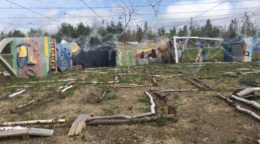 Don’t Blink: Highway Art Almost Done