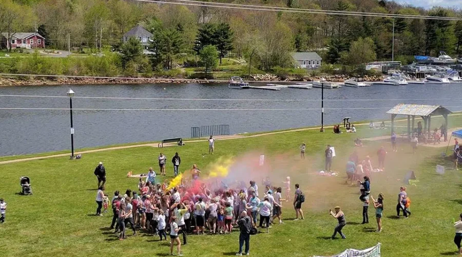 Bridgewater Shows Its True Colours