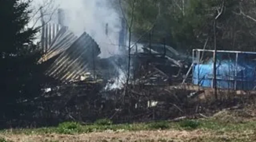 Video: Structure Fire in Lake Centre