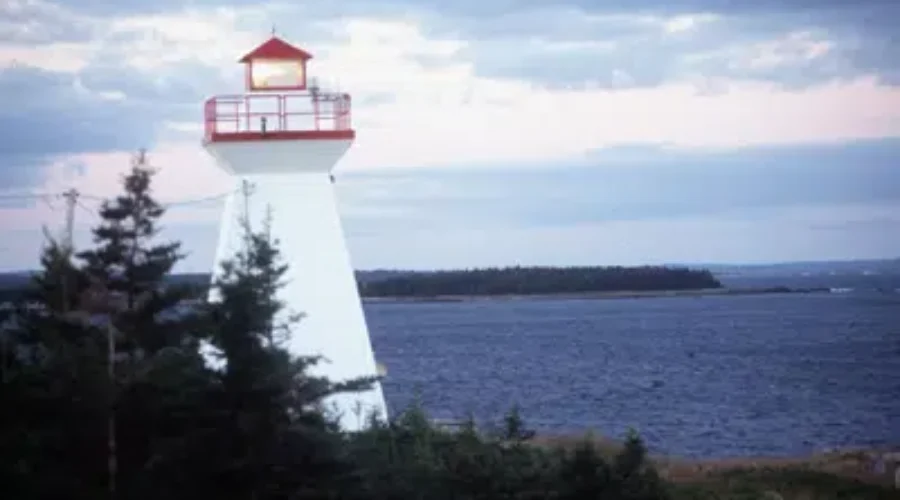 Art and Craft Show Benefits Queens Lighthouse