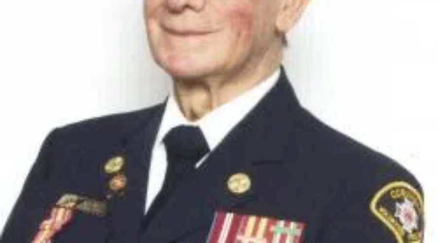Former Fire Chief Loses Battle With Cancer