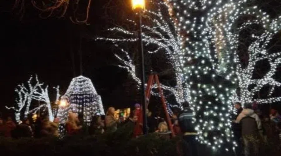 Celebrating “150 Years of Canadian Christmases”