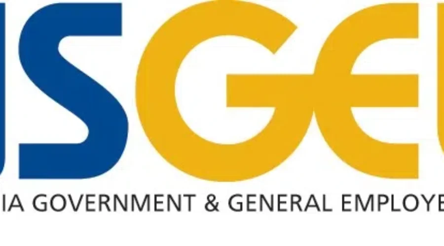 Arbitrator Sets Contract Between Union And Province