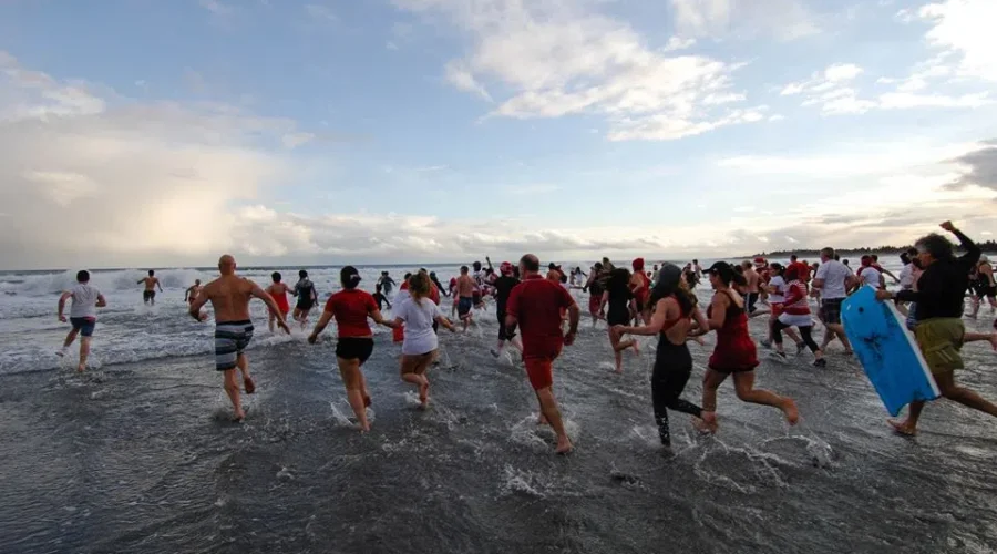 Families Ringing In The New Year With Dip Into Icy Waters