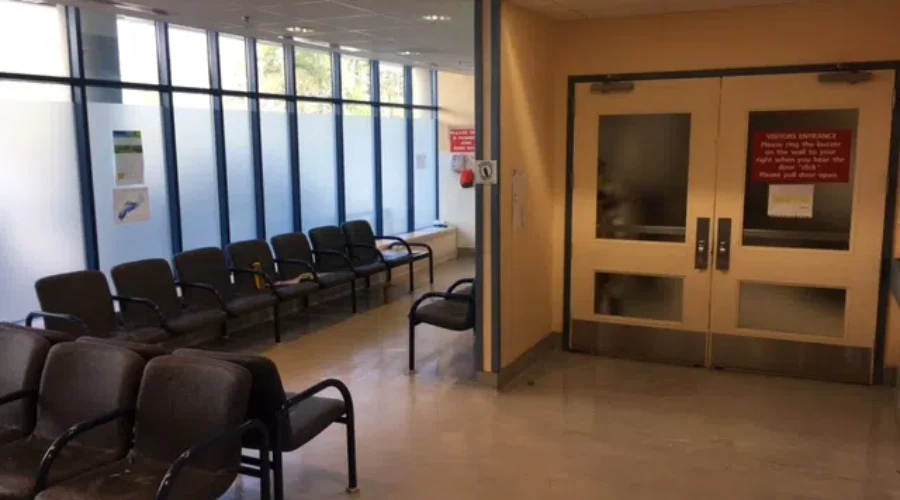 Long-Term Care Facilities Must Report All Pressure Wounds To Province