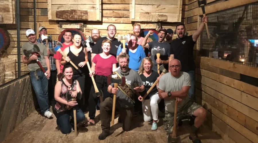 Tossing Their Way Into Liverpool for the 2018 Canadian National Axe Throwing Championships