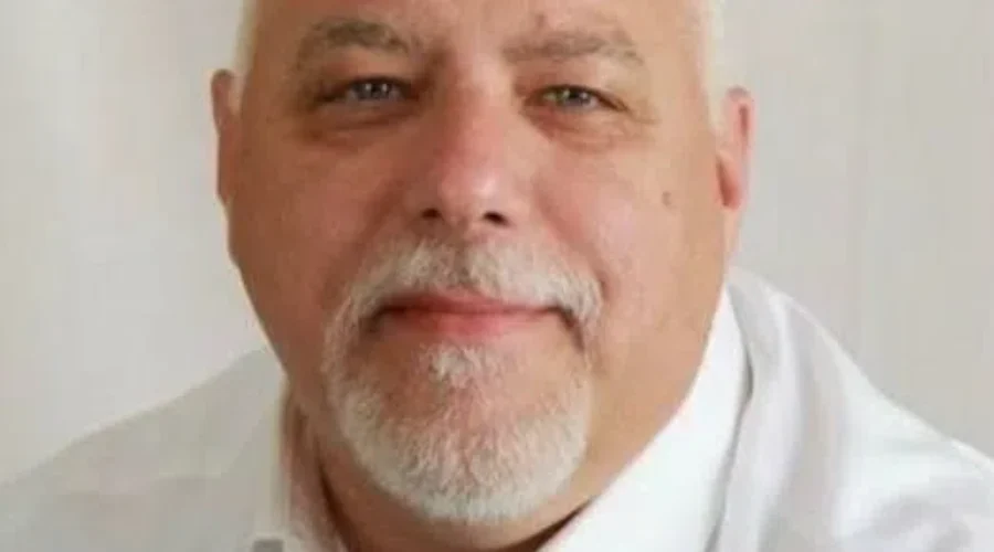 Health Care Crisis Taking A Toll On Everybody Says Paramedic