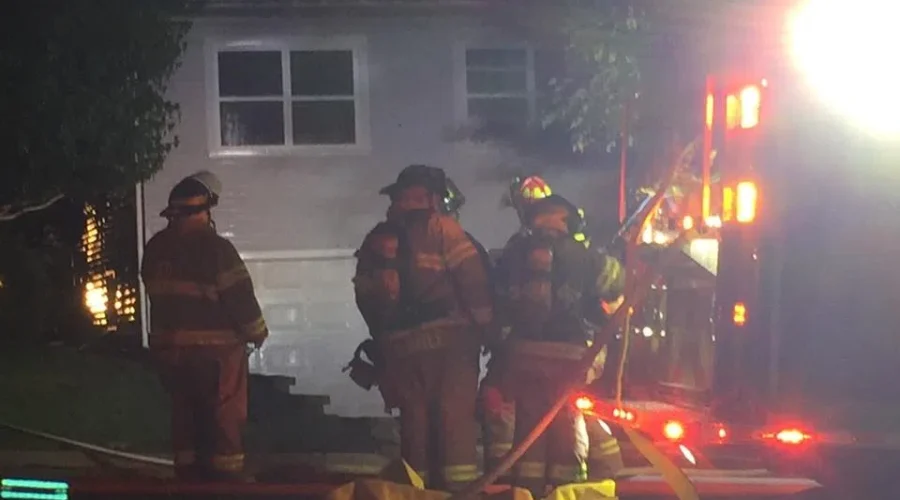 Four People Displaced Following Overnight Housefire in Bridgewater