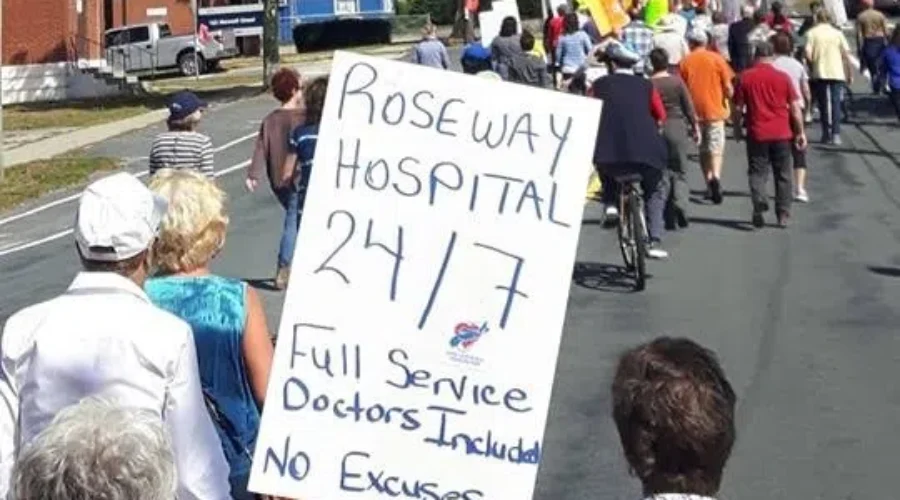 Hundreds Attend Health Care Rally In Shelburne