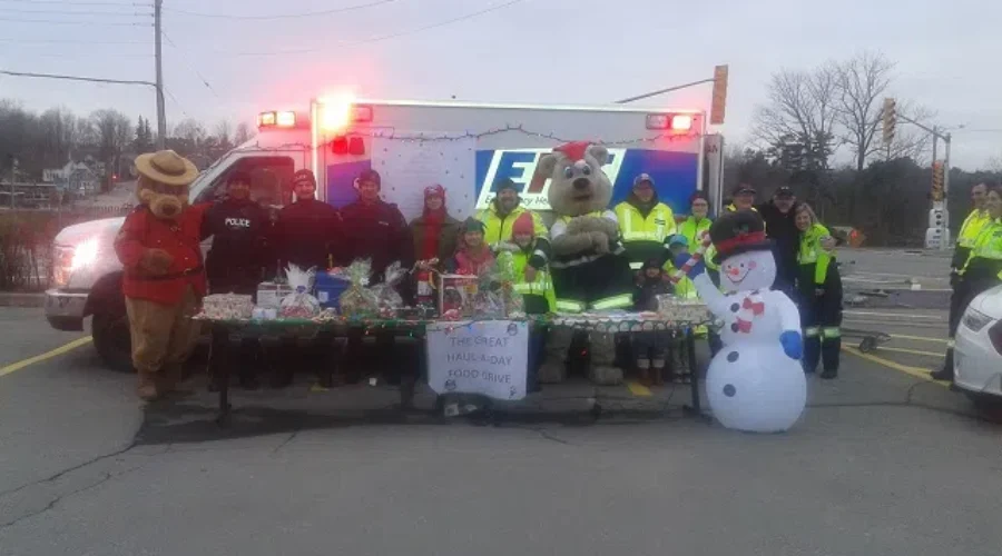 Food Banks Getting Help From First Responders