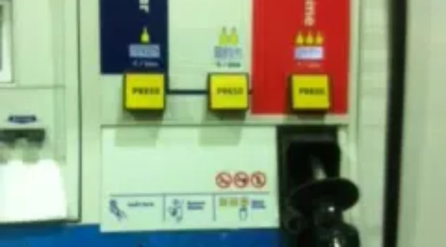 Community Seeks Solutions After Losing Only Gas Station