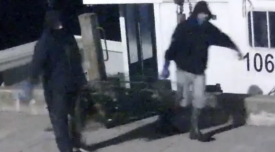 Lunenburg: RCMP Search For Thieves Who Stole 130 Pounds of Lobster