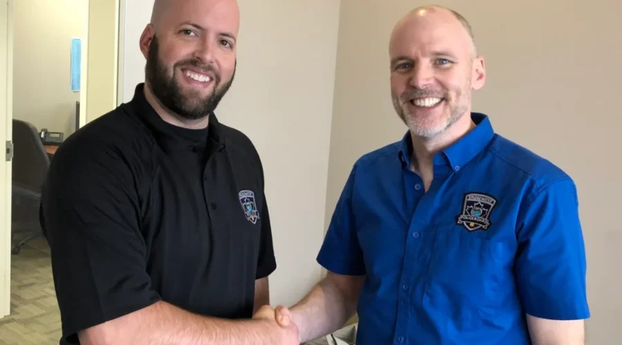 Bridgewater Signs New Police Contract