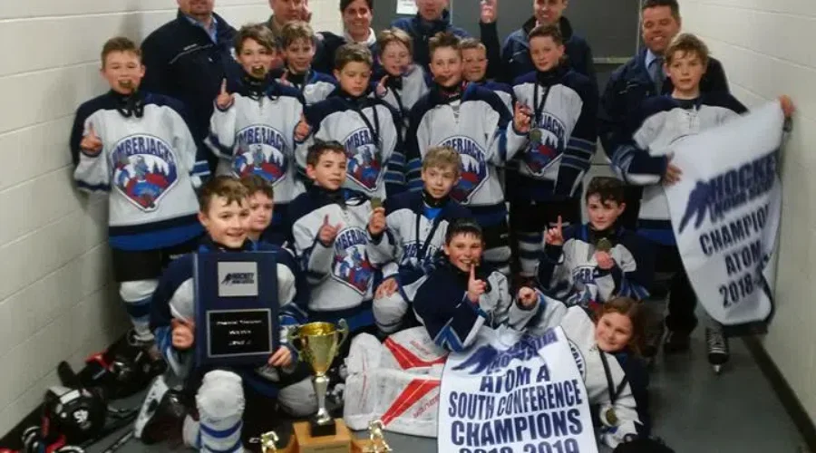 Atom ‘A’ Lumberjacks Win Provincial Title, Midget ‘A’ Finishes Second