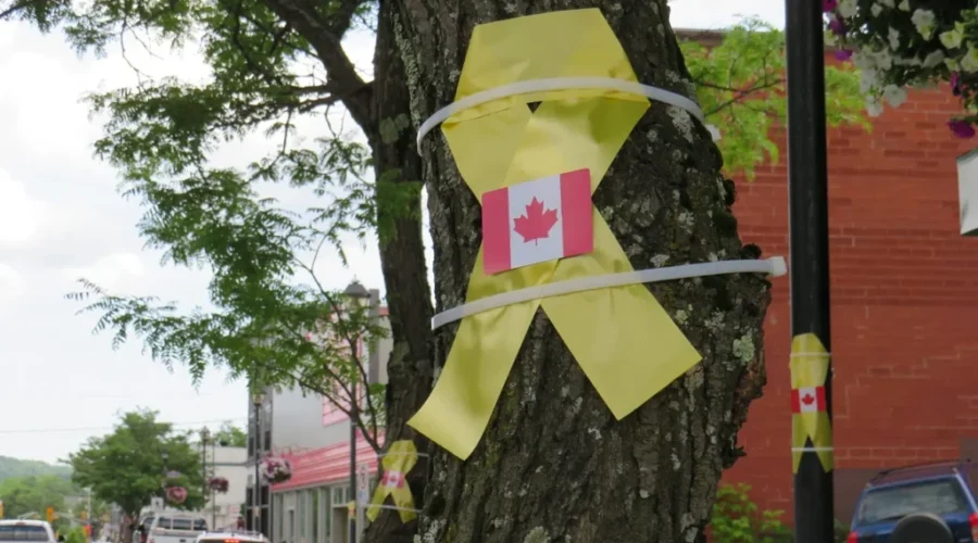 Yellow Ribbons Across Bridgewater Serve As Reminder