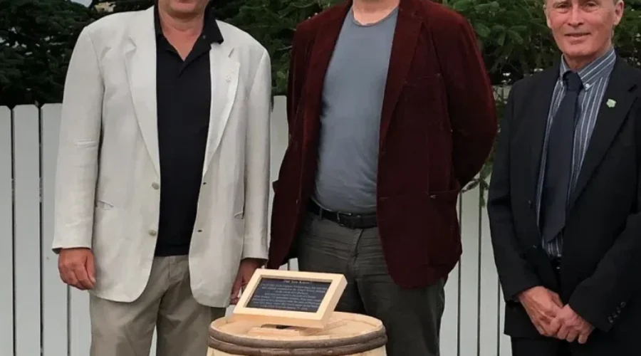 New Monument Recognizes Founding Of New Ross