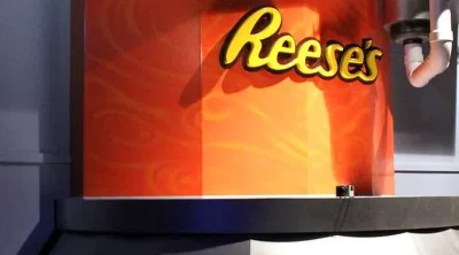 Who’s the King of Hallowe’en Candy?