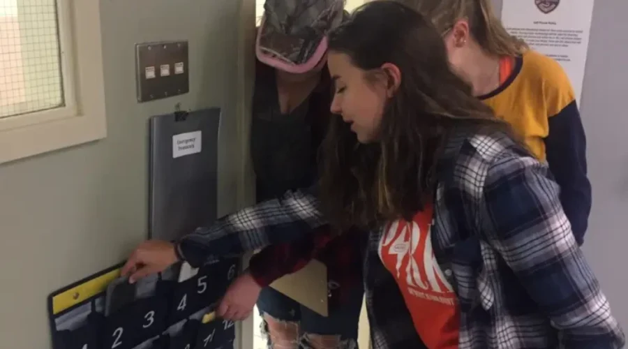 High School Pulls Cell Phones From Class