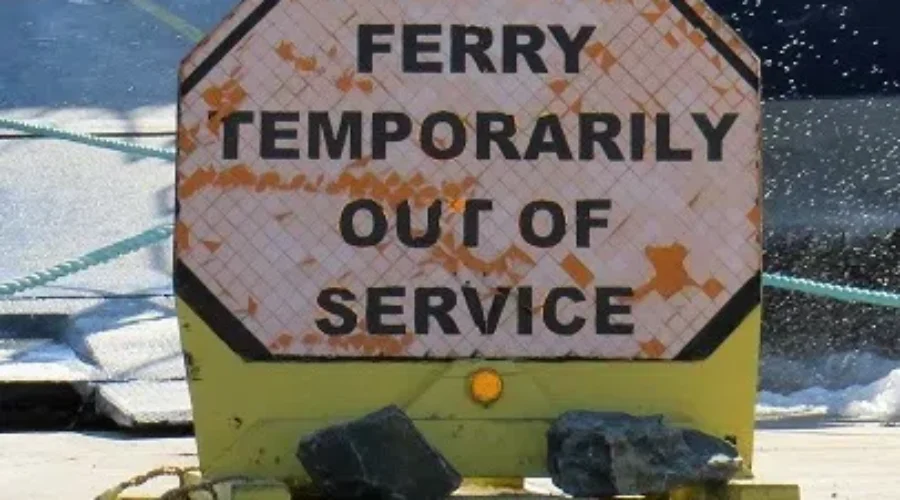 High Winds Suspends Ferry Service