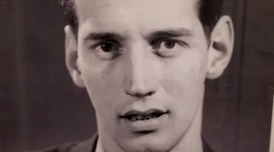 Former Premier Gerald Regan Dead At 91