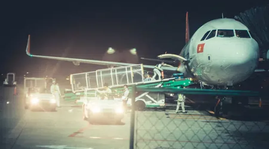 Airlines Alter Flight Paths After Deadly Iran Plane Crash