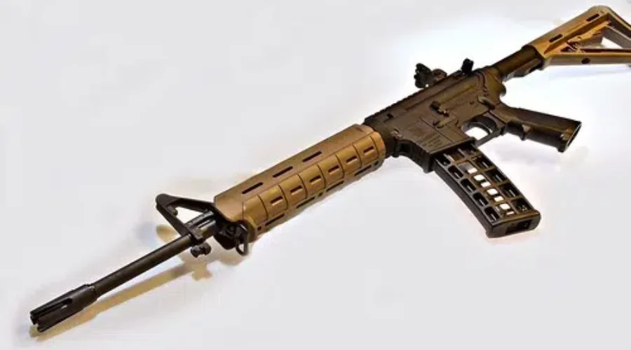 Handguns, AR-15 Rifles Stolen From Aylesford Home