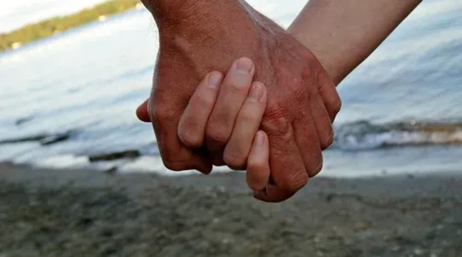 Provincial Act Aims To Keep Aging Couples Together