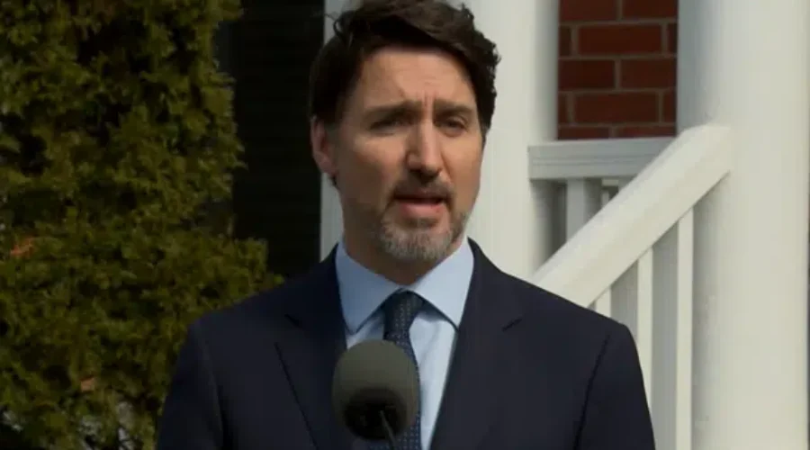 Trudeau Reinforces Importance of Social Distancing