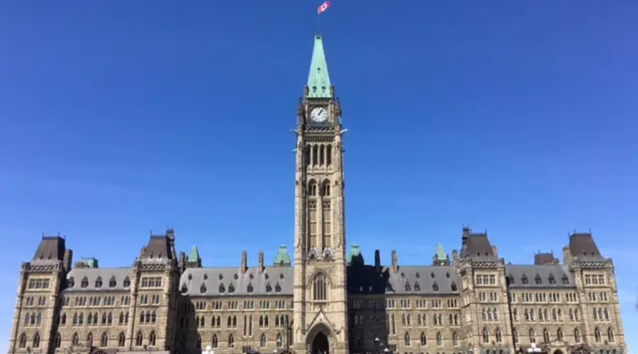 $82-Billion Aid Package Goes To Senate