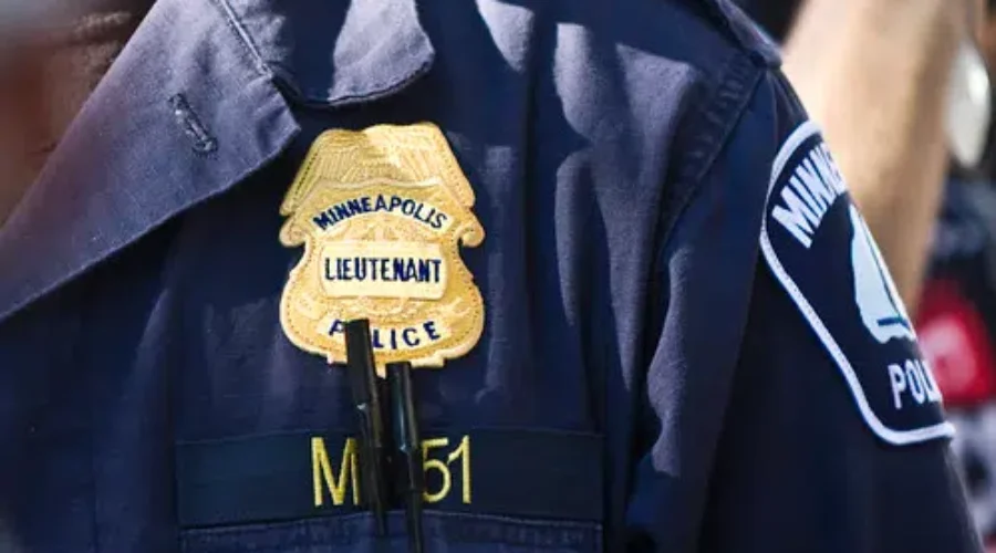 Minneapolis Advances Plan To Replace Police