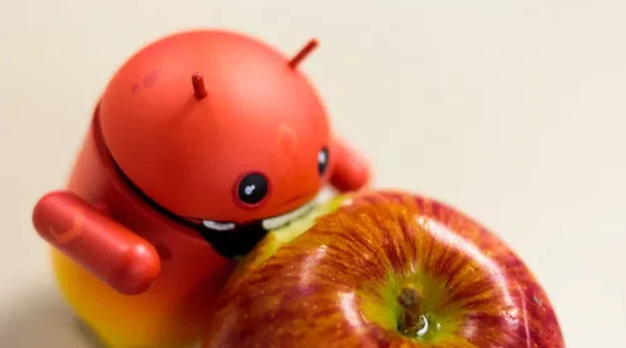 Apple Or Android? I’m Looking At A New Phone