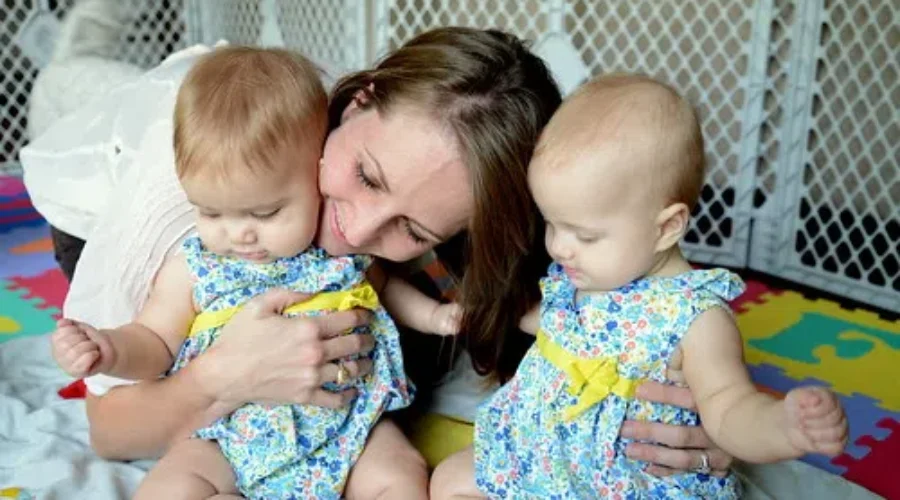 Study Recruiting First Time Moms To Receive Text Messages After Birth