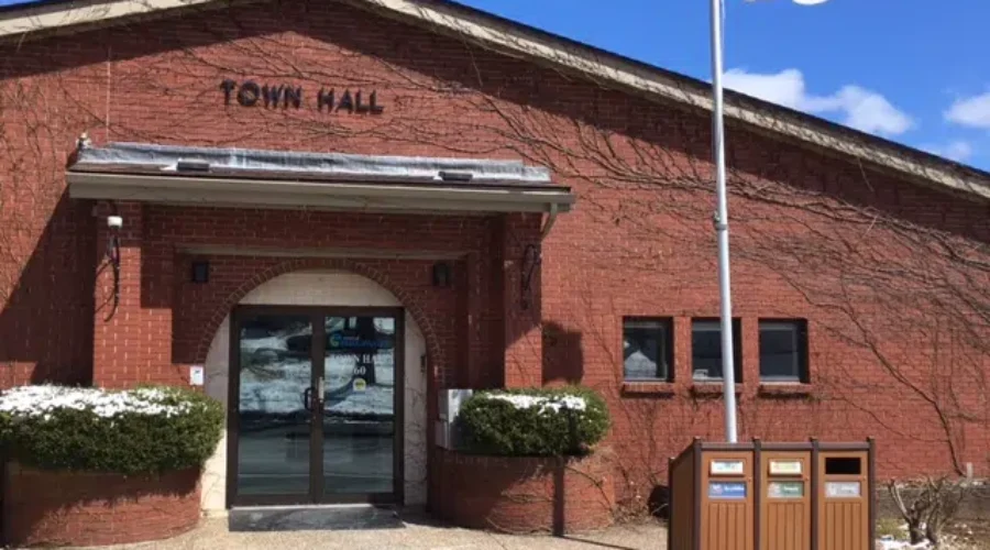 Bridgewater Council Resumes In-person meetings