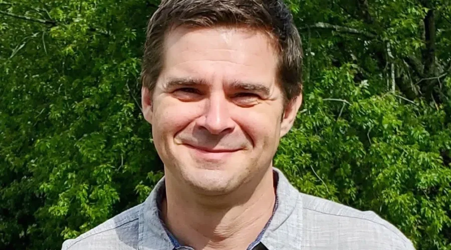 Lunenburg Journalist Ed Halverson Enters Race for Town Council