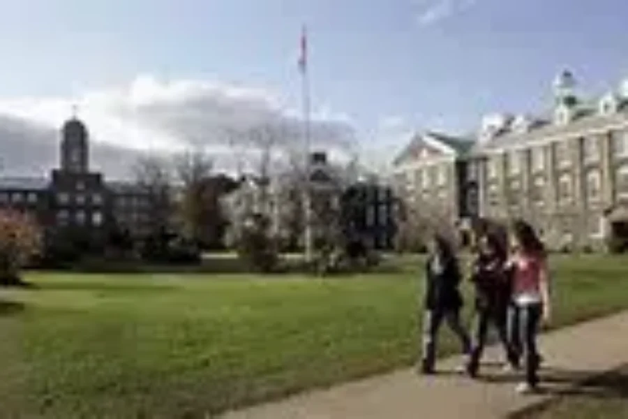Nova Scotia Announces New Student COVID-19 Grant