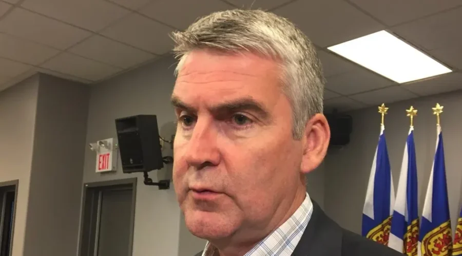 Premier points to RCMP for emergency alert delay